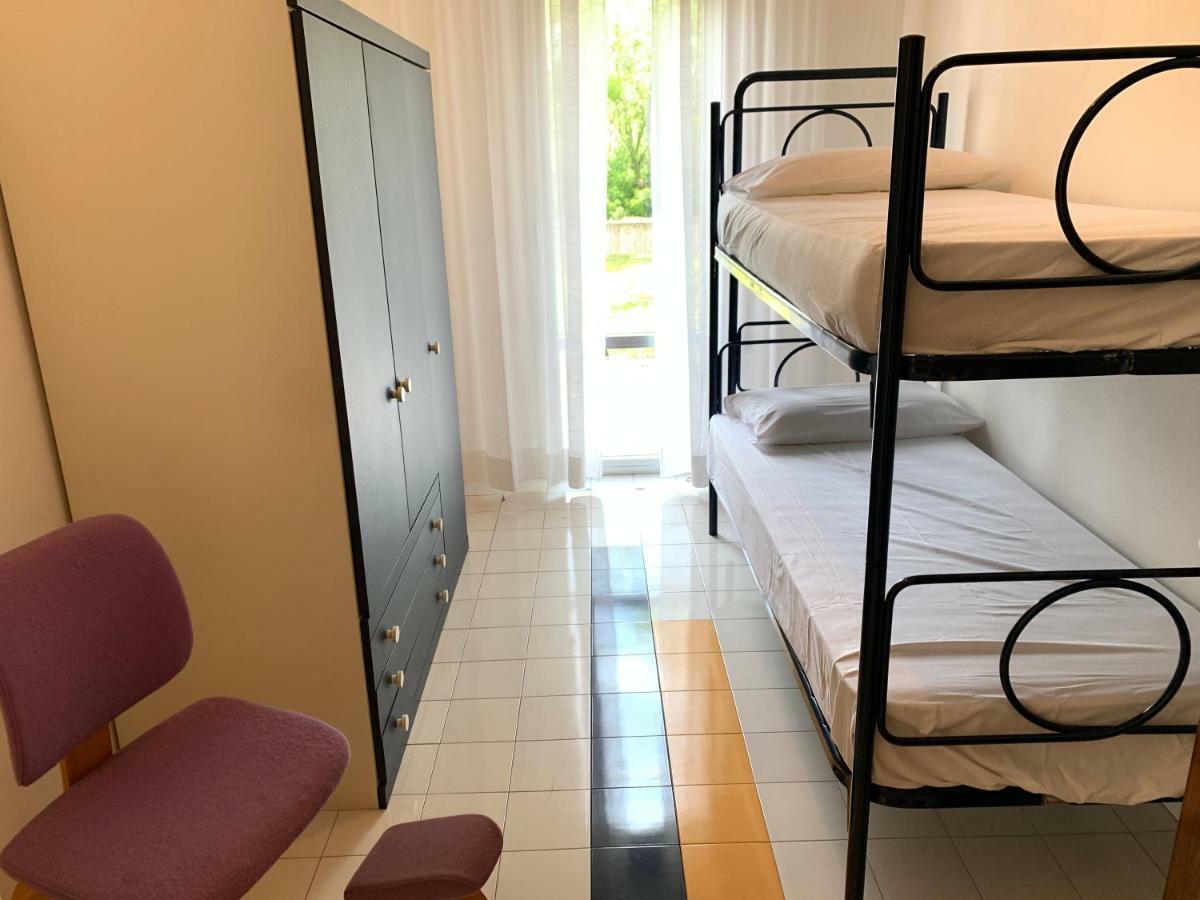 Residence 5R - Walterigato Apartments Solo Per Famiglie Lido di Jesolo Luaran gambar